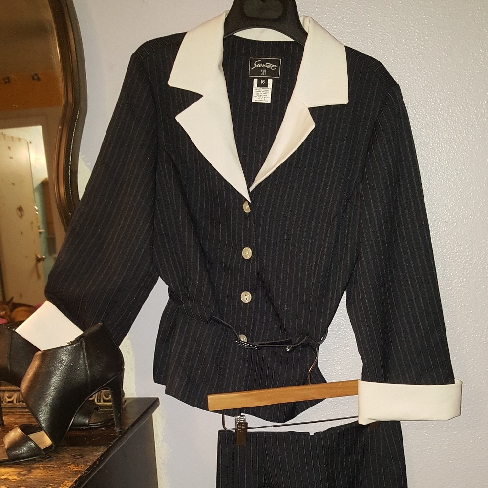 Suit
